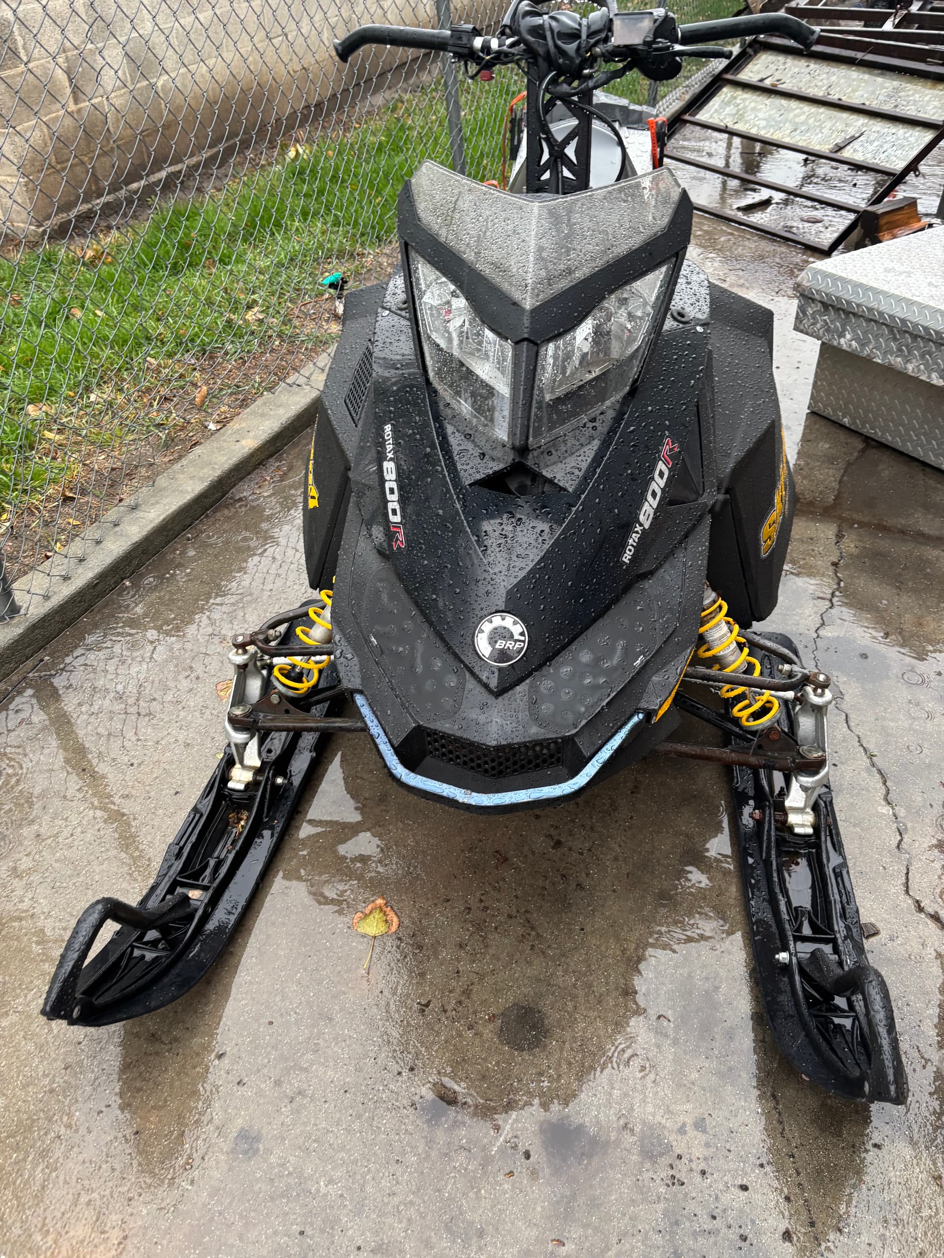 (1of6)2009 Ski Doo Summit Everest 800 4