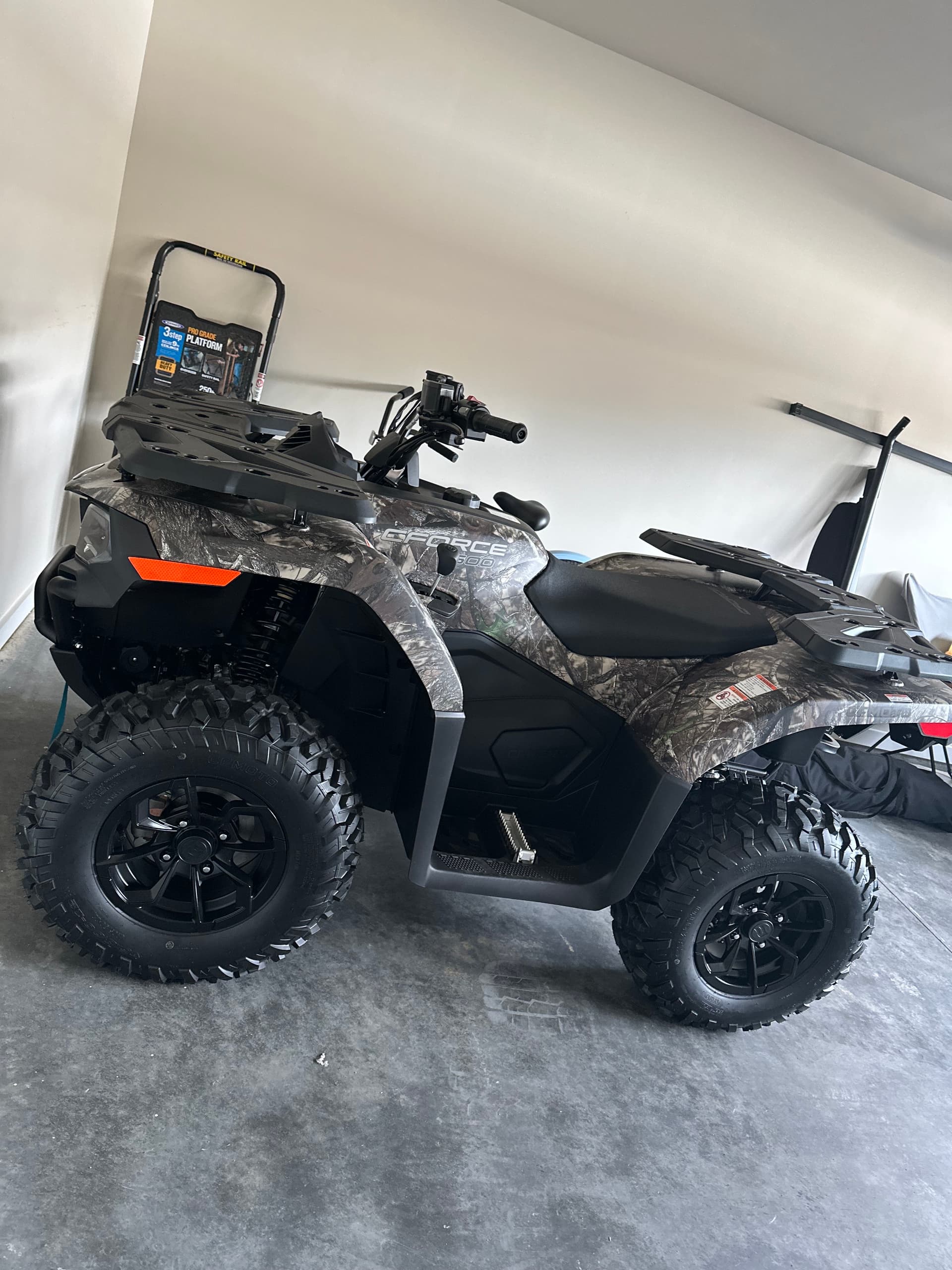 2025 CFMoto 500 S 6