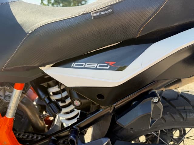 KTM 1090R Adventure 9