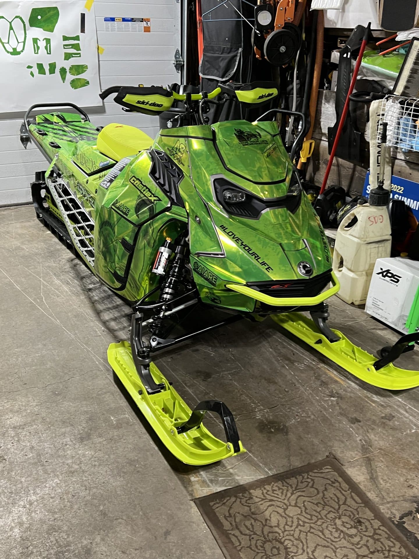 BACKCOUNTRY SNOWMOBILE 1
