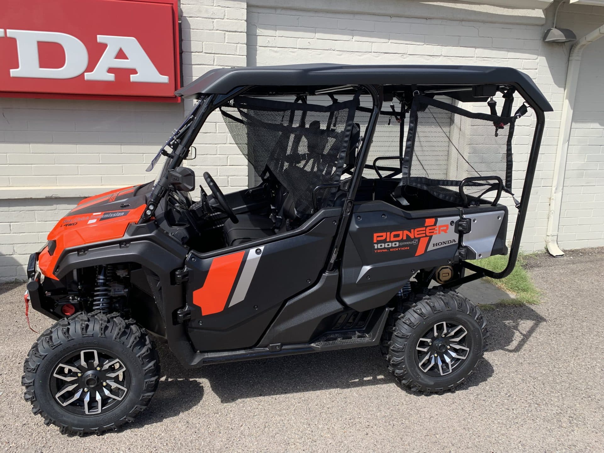 2023 honda pioneer 1000-5 trail 2
