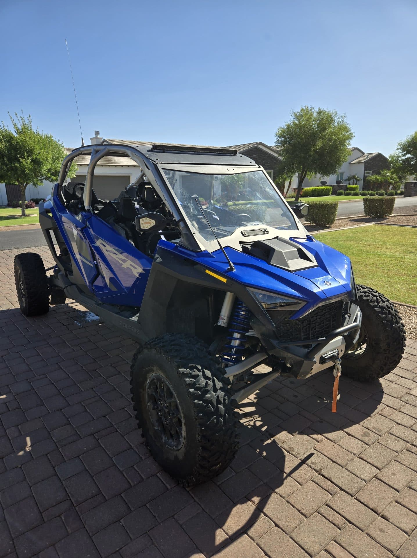 Polaris RZR PRO R 1