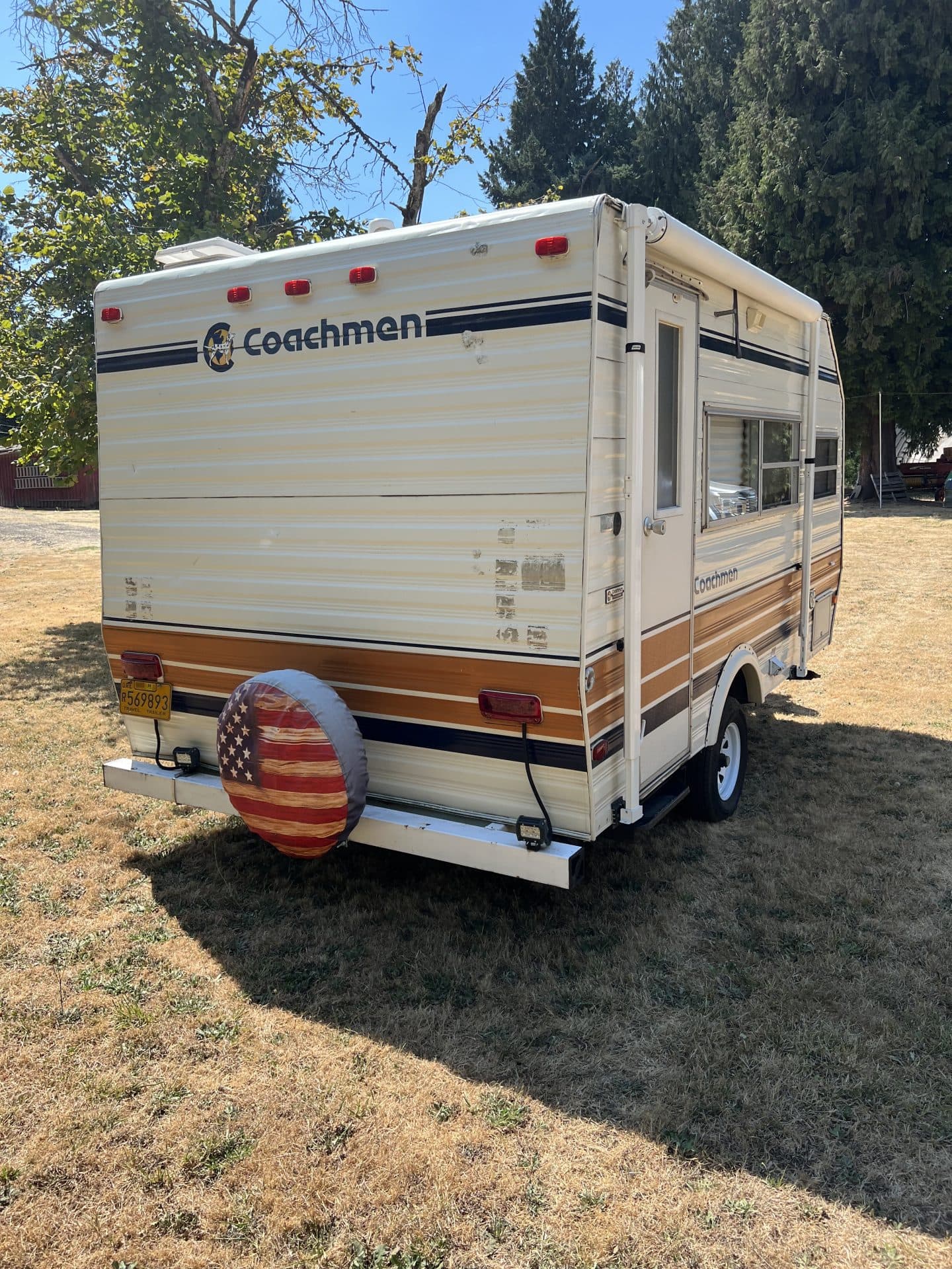 16’ Coachman Travel Trailer 6