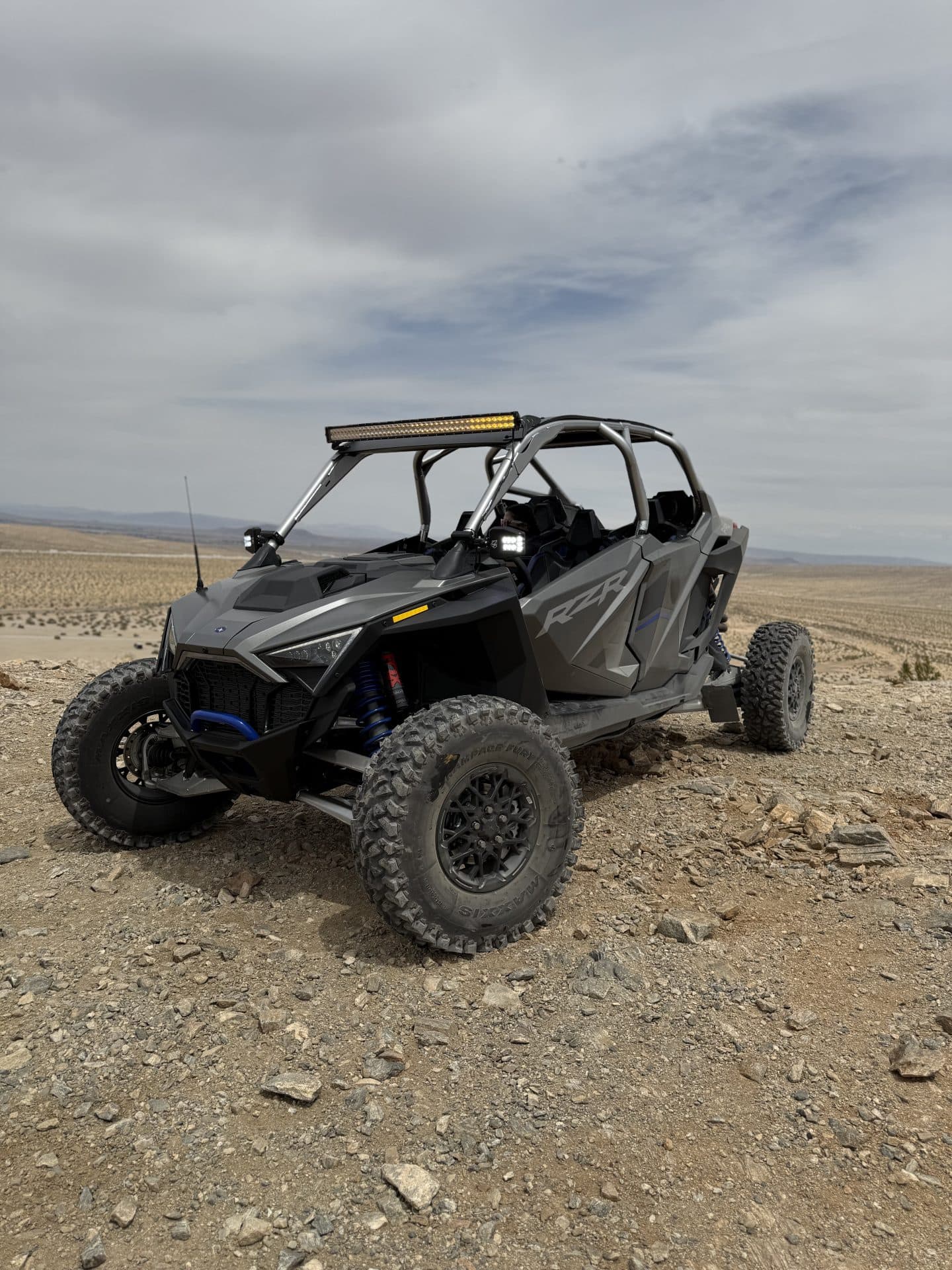 2024 Polaris RZR PRO R4 Ultimate 3