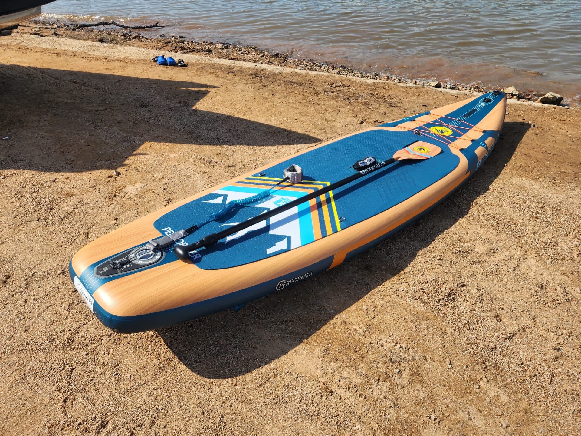 Body Glove 2023 Performer 11′ Inflatable Stand Up Paddle Board 1