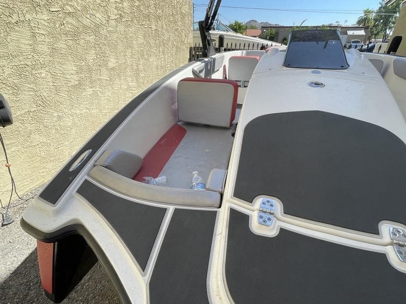 HeyDay WT-1 Wake Surf Ski Boat 1