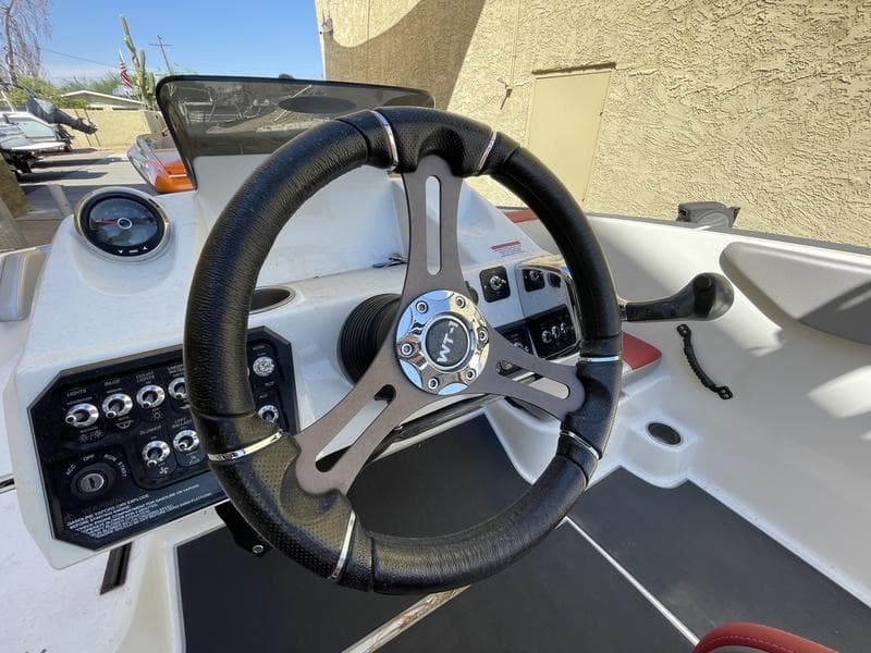 HeyDay WT-1 Wake Surf Ski Boat 4