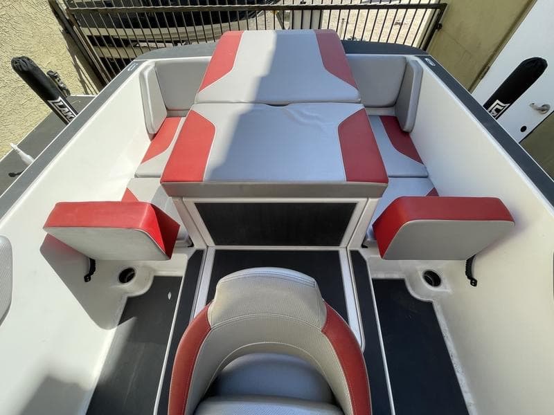 HeyDay WT-1 Wake Surf Ski Boat 12