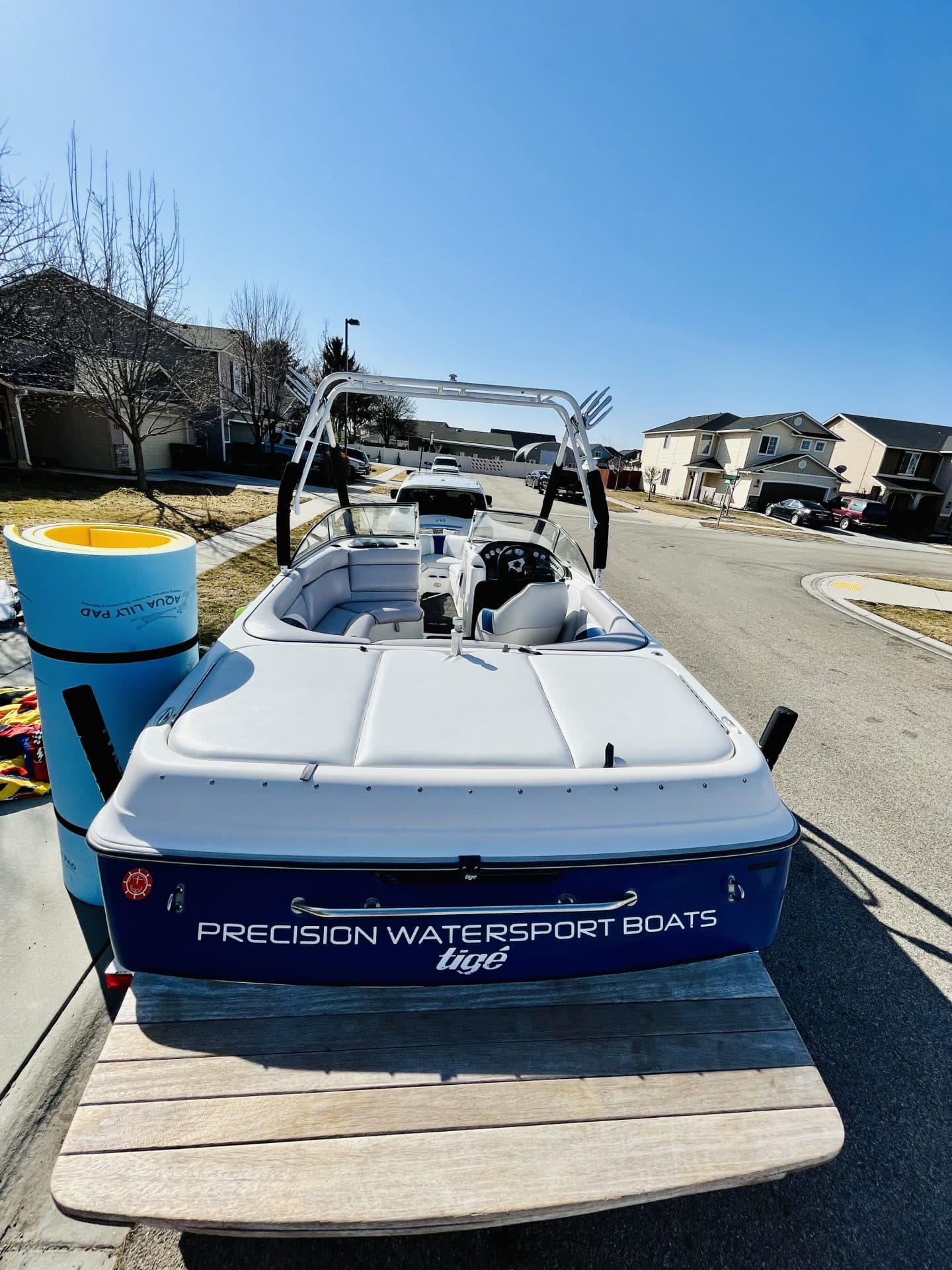 Tige 2100v wake boat 8