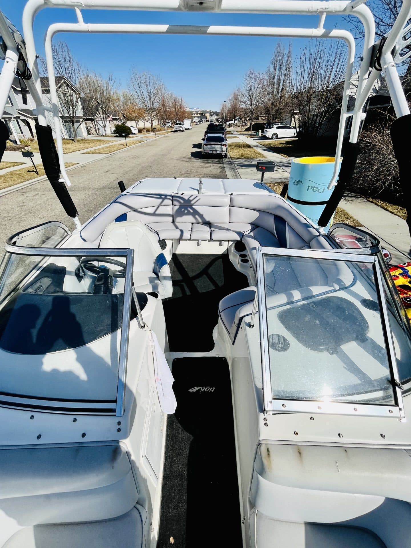 Tige 2100v wake boat 10