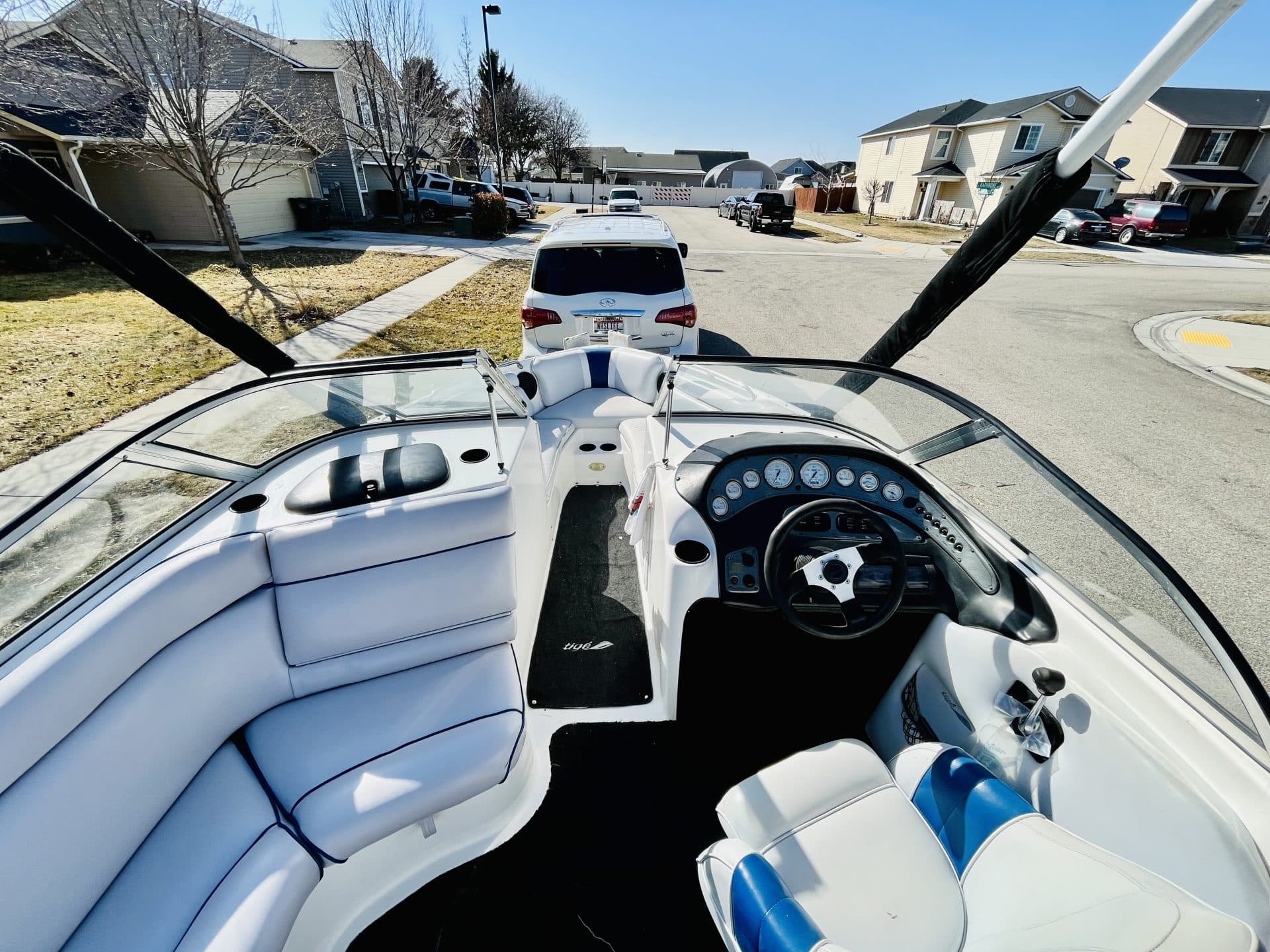 Tige 2100v wake boat 7