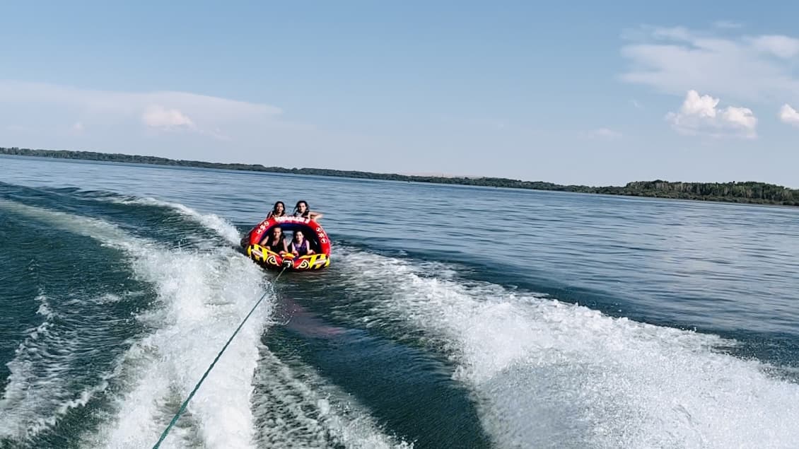 Tige 2100v wake boat 9